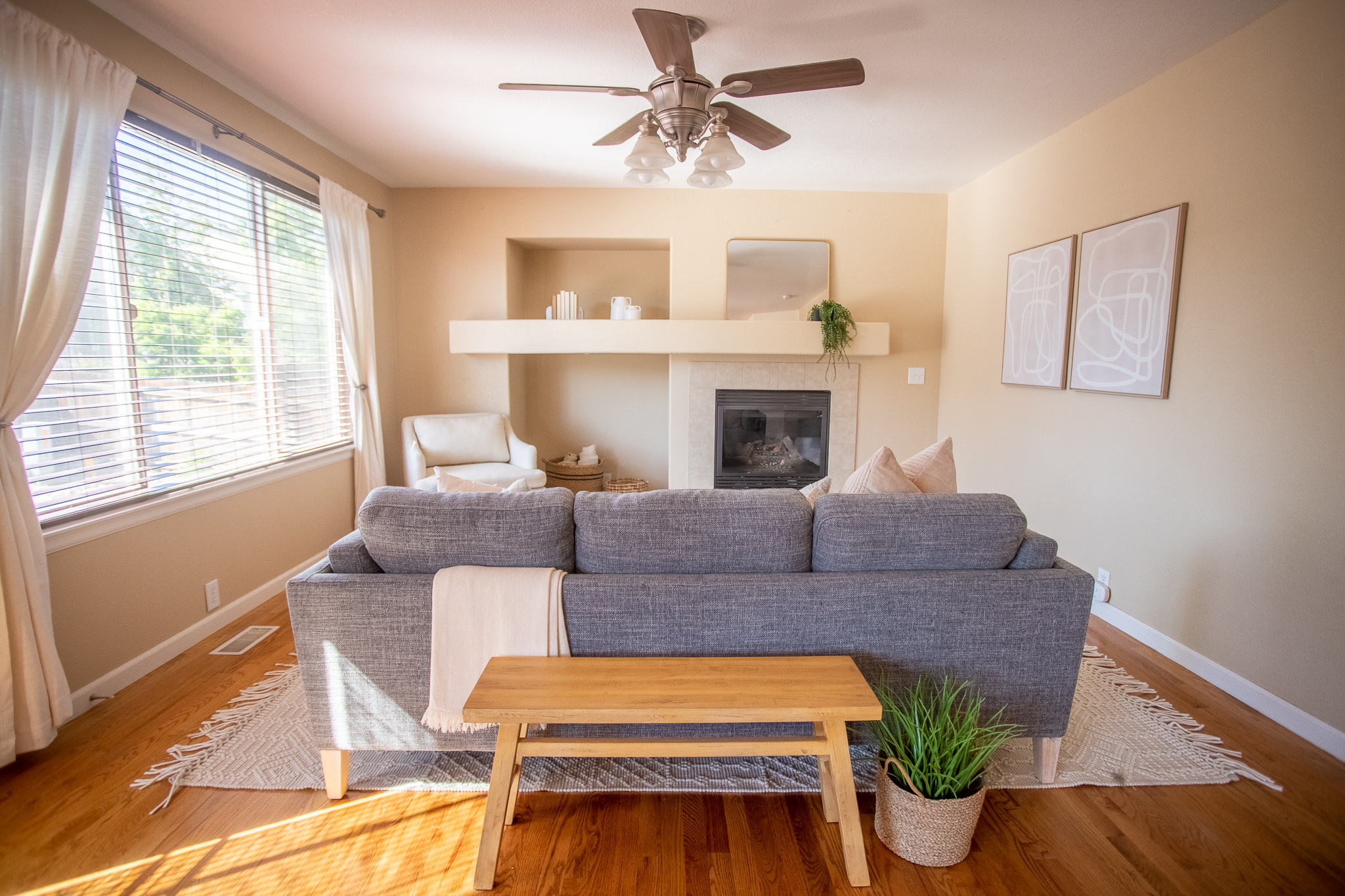 Living room with fireplace and sofa